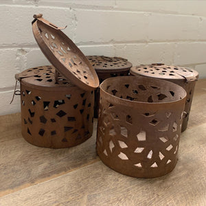 Metal Candle Holder