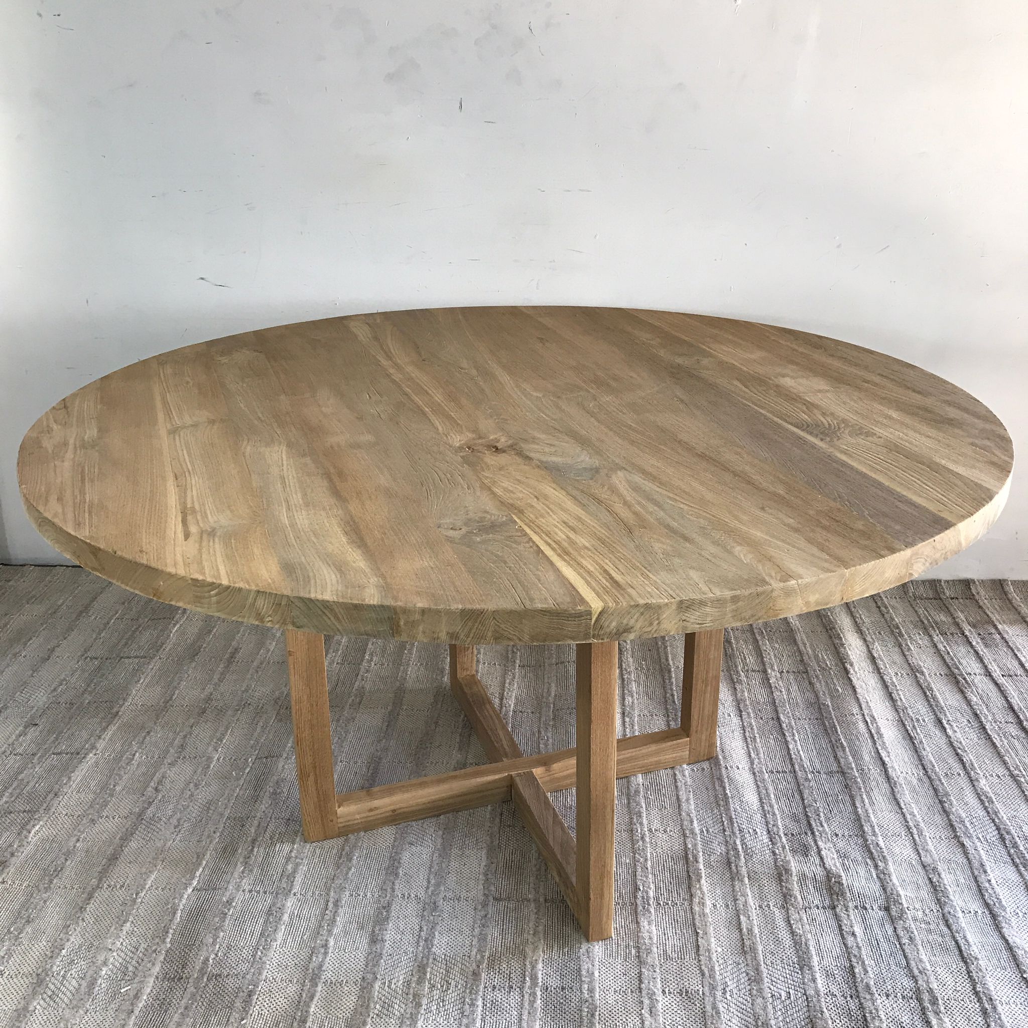 Wood Dining Table Round